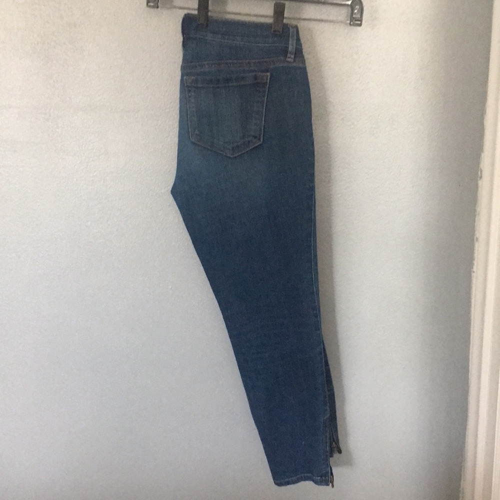 Loft modern skinny zipper ankle jeans 4 petite